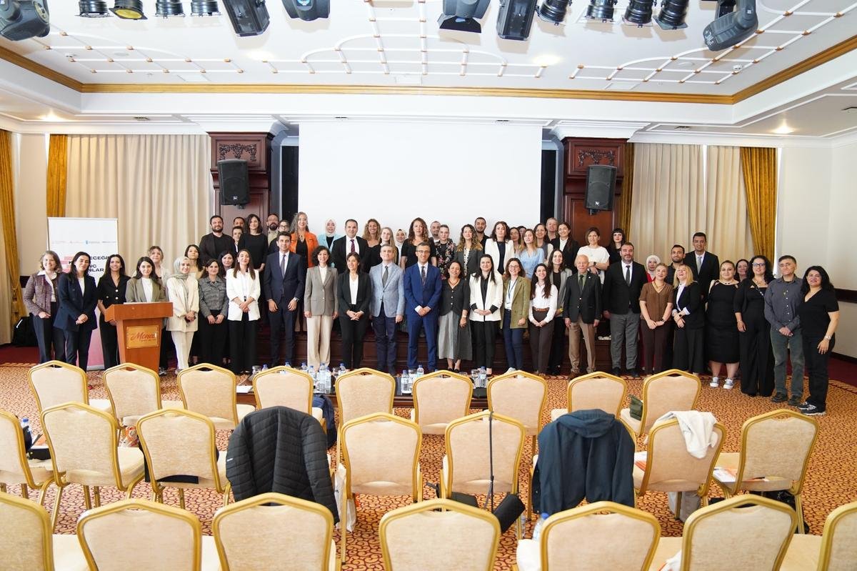 Geleceğini Kuran Genç Kadınlar Projesi Kapsamında NEET Kadınların Güçlenmesi İçin Yol Haritası: “Beyaz Kitap” Tanıtıldı